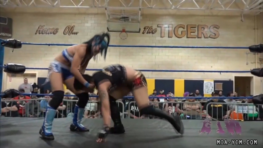 MiavsBaszler_Still1116.jpg