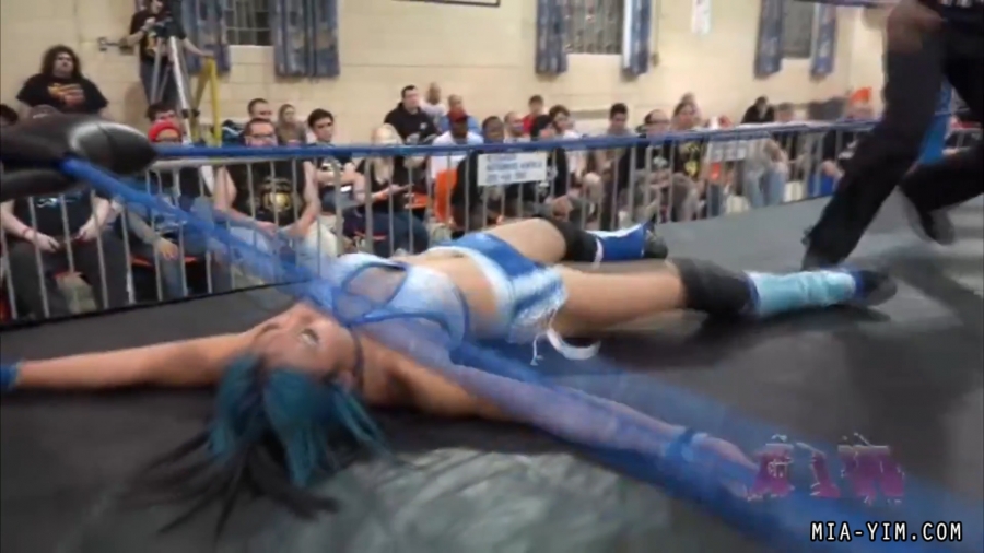 MiavsBaszler_Still1214.jpg
