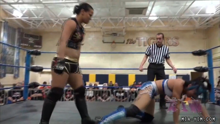MiavsBaszler_Still430.jpg