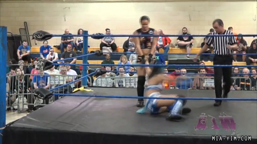 MiavsBaszler_Still550.jpg