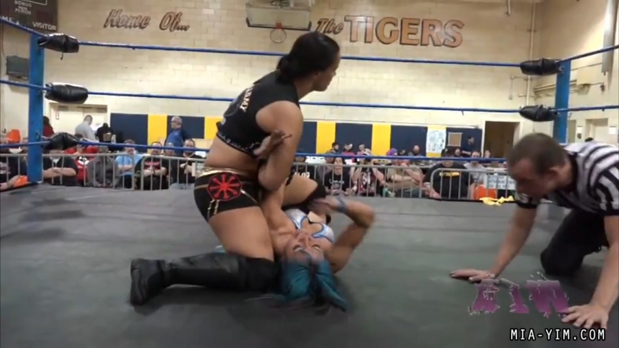 MiavsBaszler_Still646.jpg