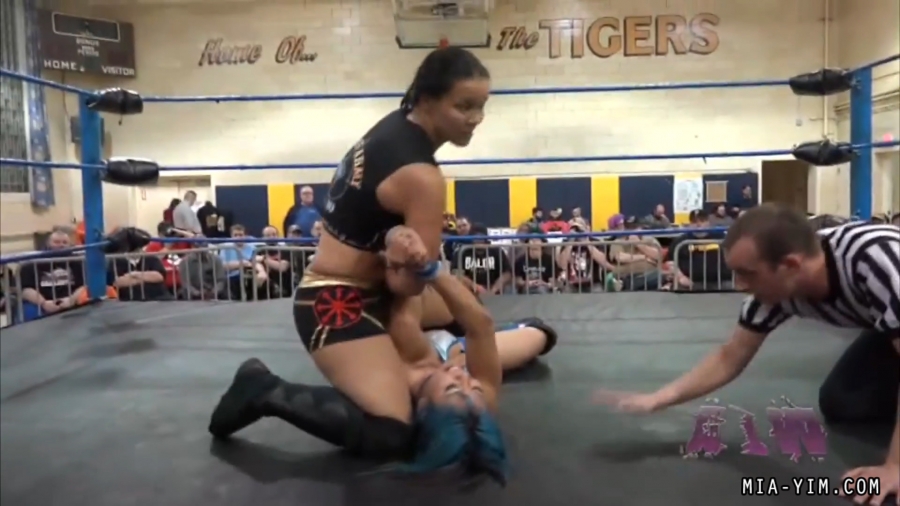 MiavsBaszler_Still649.jpg