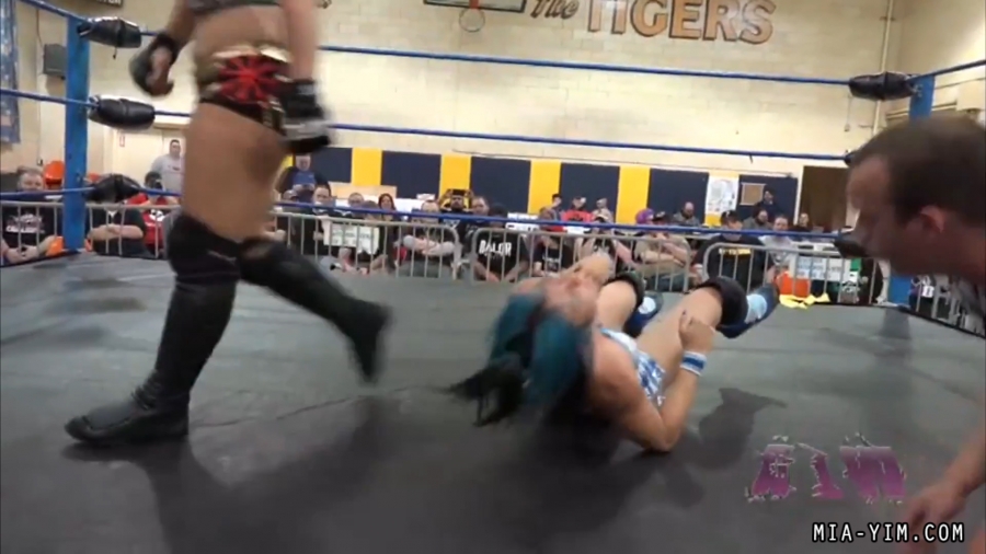 MiavsBaszler_Still670.jpg