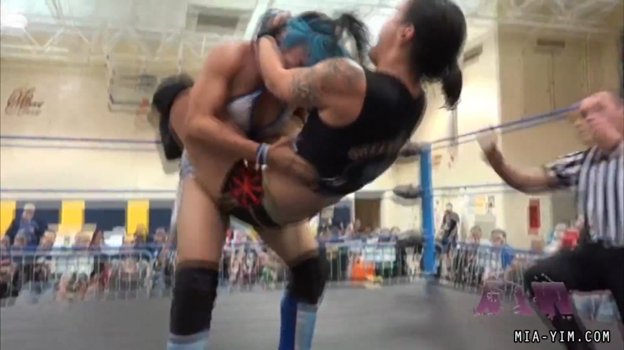 MiavsBaszler_Still809.jpg