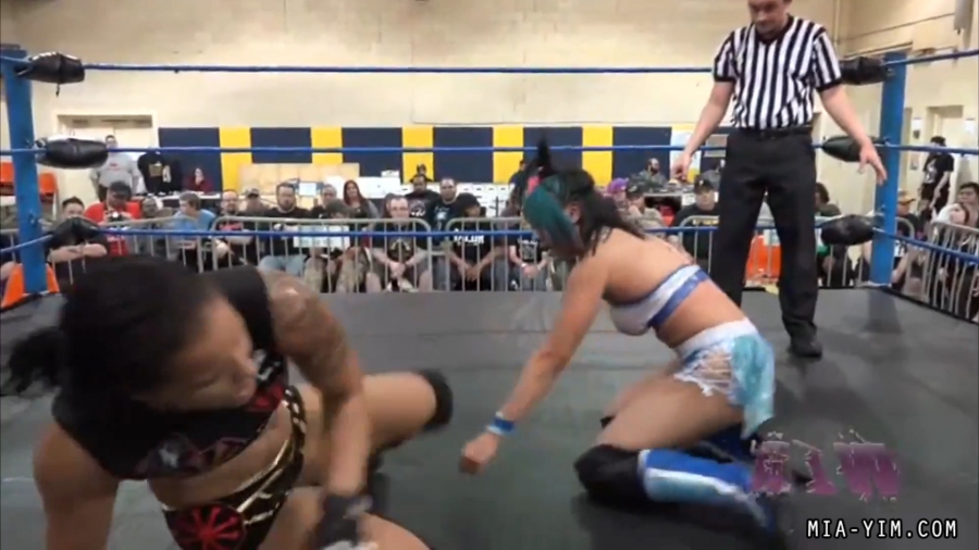 MiavsBaszler_Still990.jpg