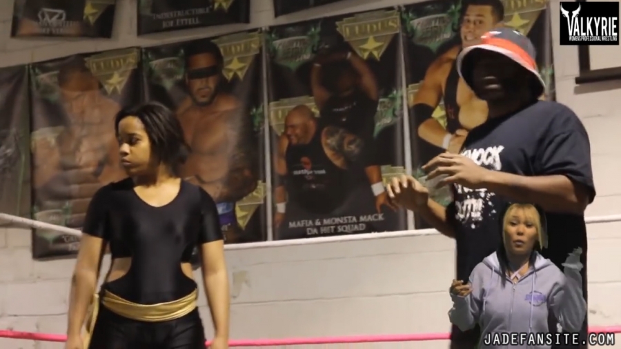 Click to view full size image
==============
MiavsBrooks_Still144.jpg MiavsBrooks_Still144.jpg