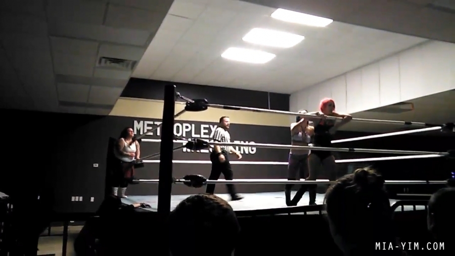 MiavsDee_Still2105.jpg
