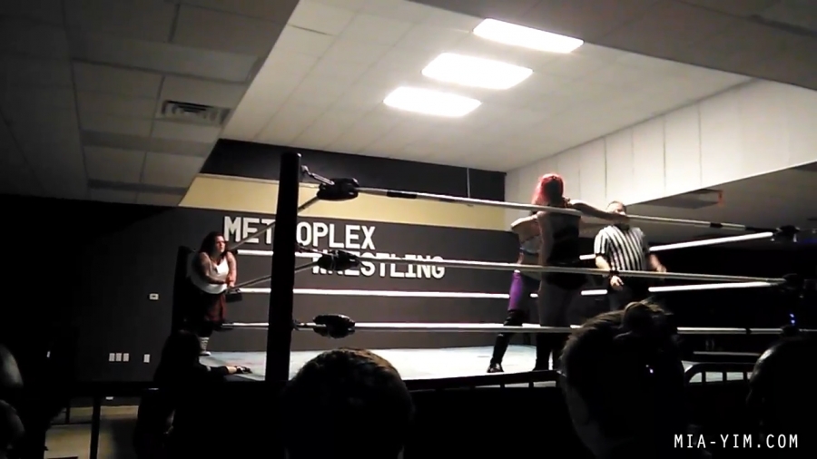 MiavsDee_Still2109.jpg