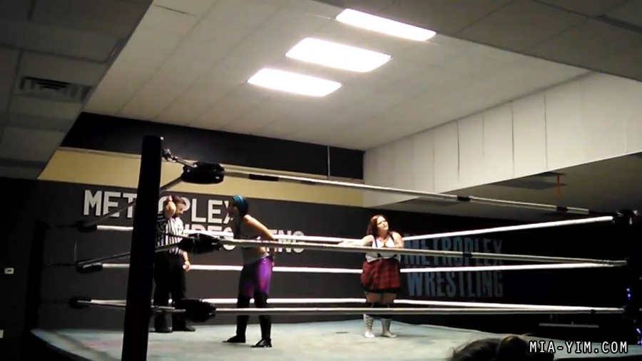 MiavsDee_Still212.jpg