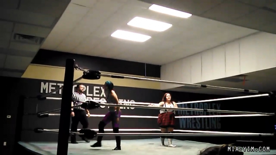 MiavsDee_Still214.jpg