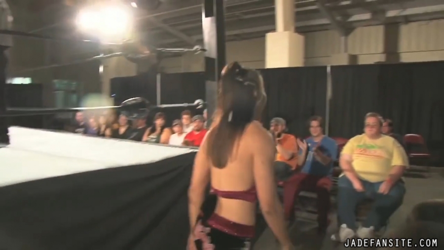 MiavsIvelisse08172013_Still020.jpg