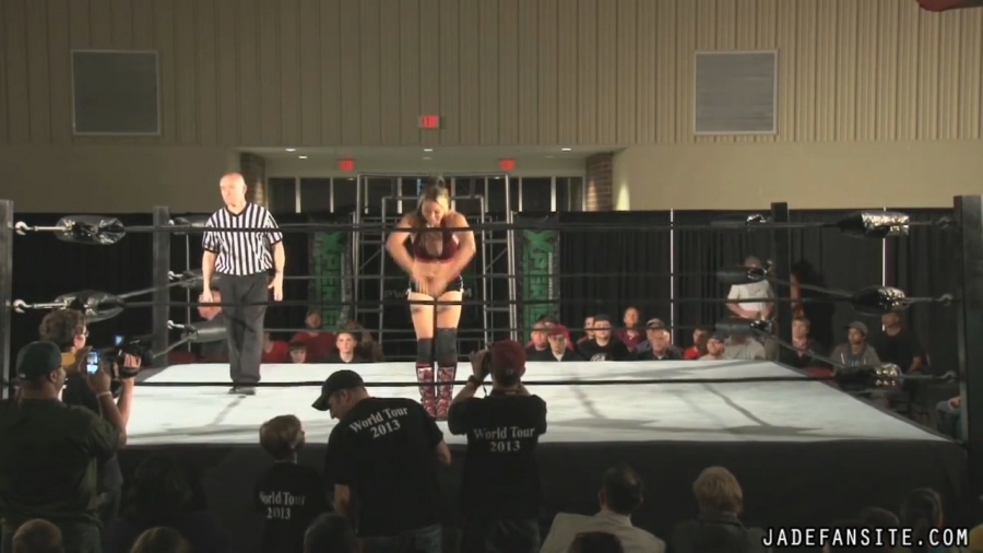 MiavsIvelisse08172013_Still053.jpg