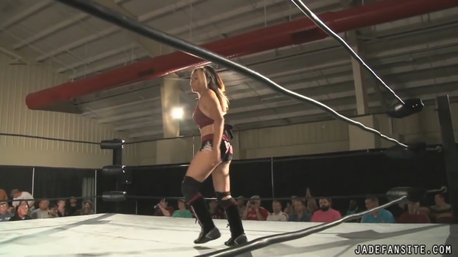MiavsIvelisse08172013_Still059.jpg