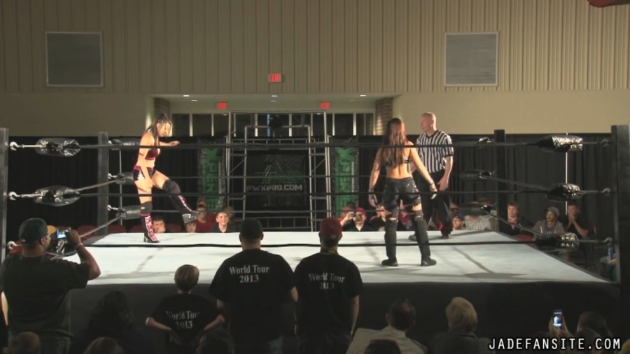 MiavsIvelisse08172013_Still086.jpg