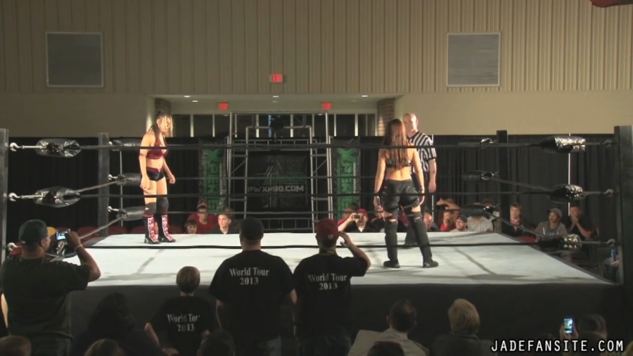 MiavsIvelisse08172013_Still088.jpg