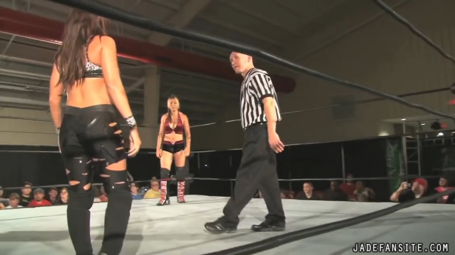 MiavsIvelisse08172013_Still091.jpg