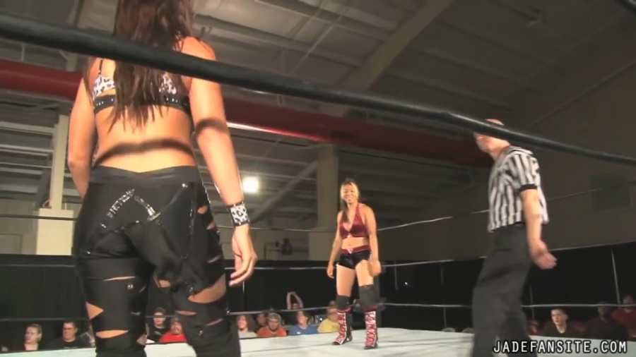 MiavsIvelisse08172013_Still093.jpg
