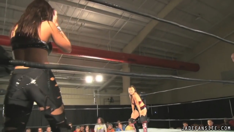 MiavsIvelisse08172013_Still096.jpg