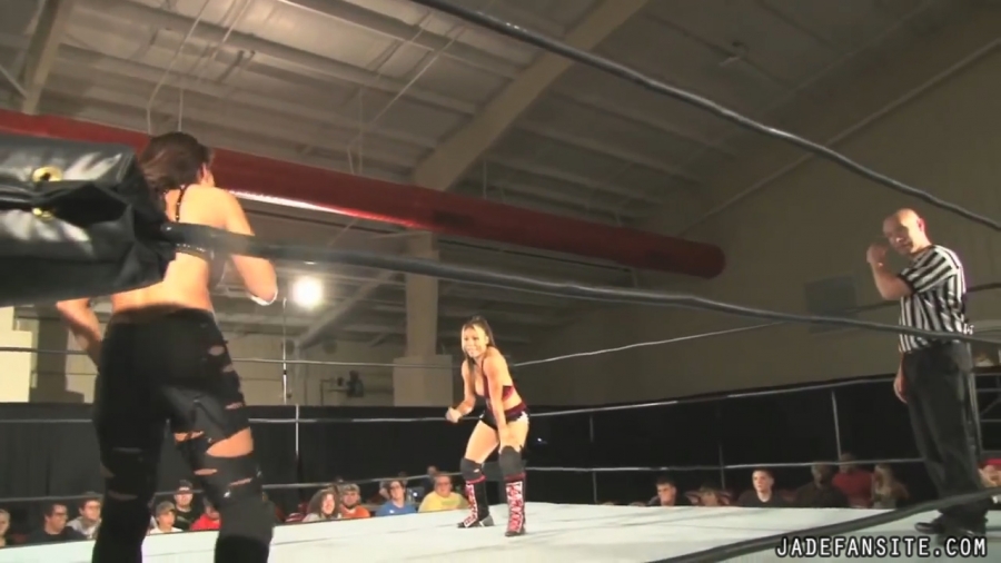MiavsIvelisse08172013_Still098.jpg