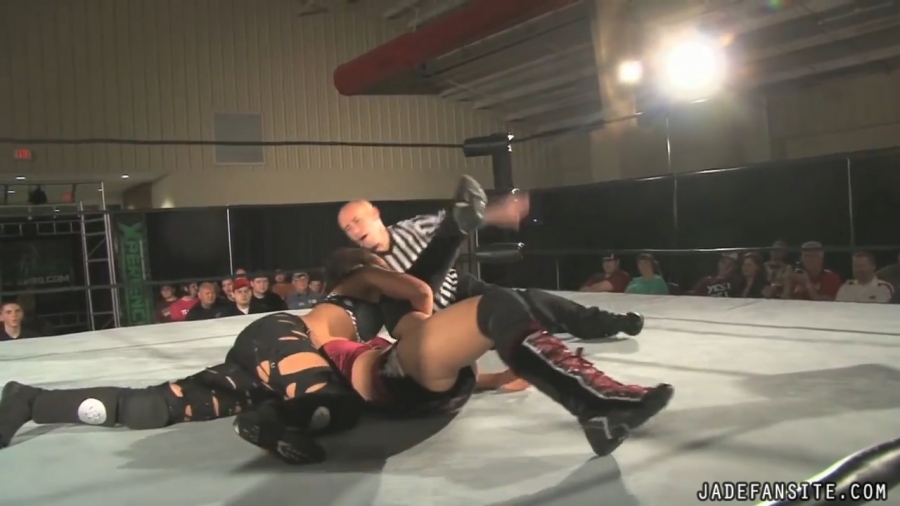 MiavsIvelisse08172013_Still1000.jpg