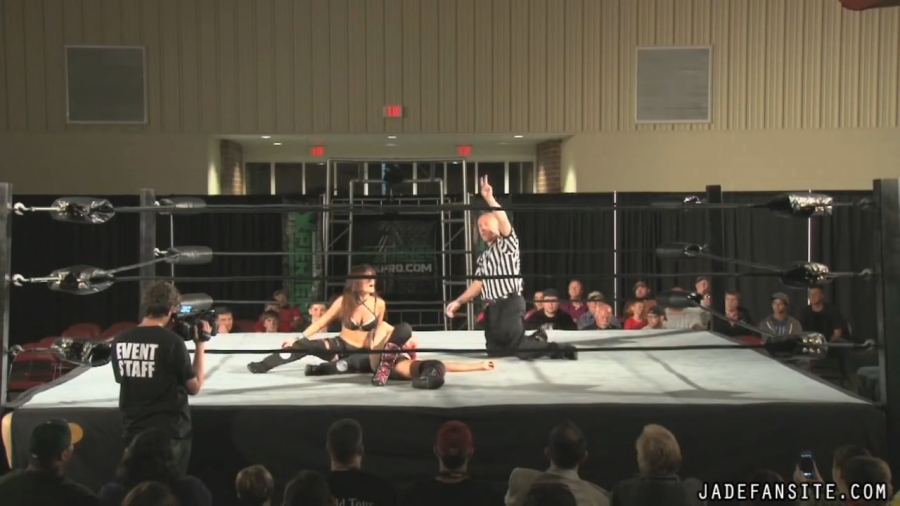 MiavsIvelisse08172013_Still1005.jpg
