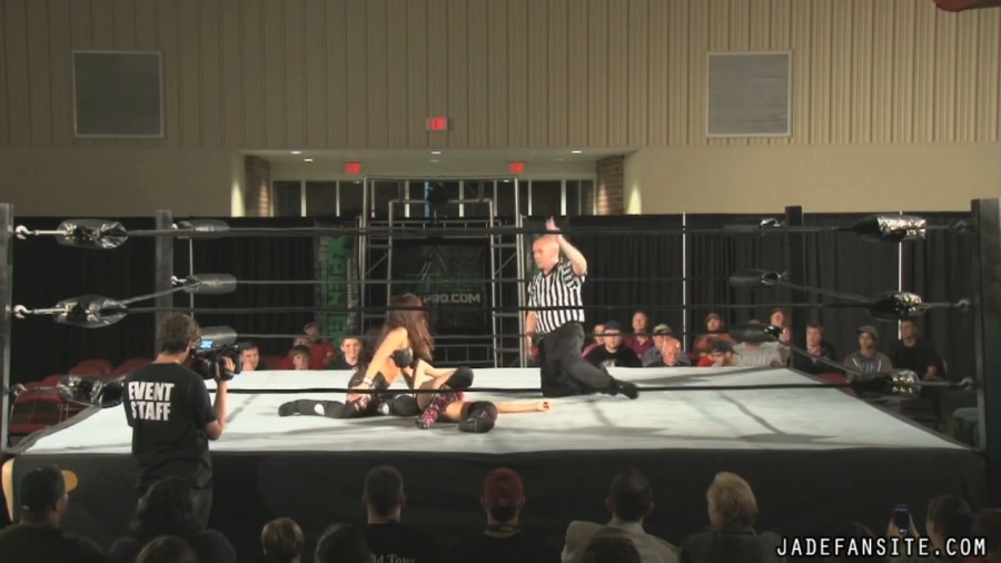 MiavsIvelisse08172013_Still1006.jpg