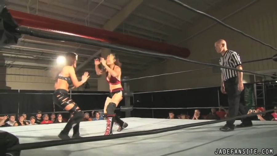 MiavsIvelisse08172013_Still103.jpg