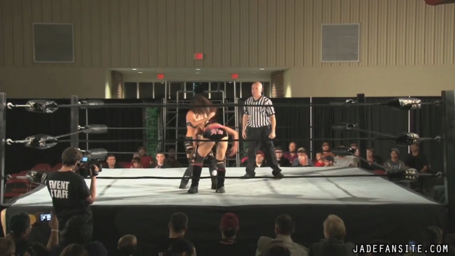MiavsIvelisse08172013_Still1033.jpg