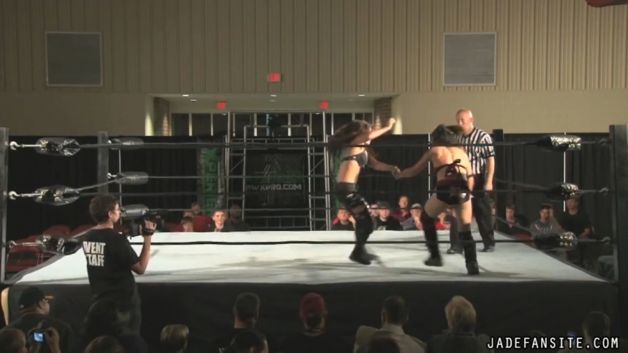 MiavsIvelisse08172013_Still1039.jpg