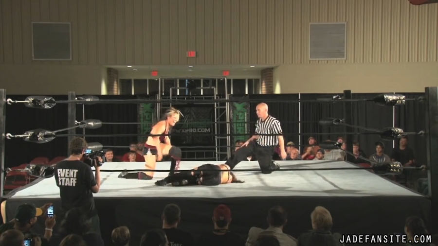MiavsIvelisse08172013_Still1064.jpg