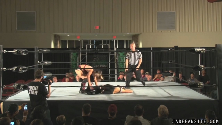 MiavsIvelisse08172013_Still1066.jpg