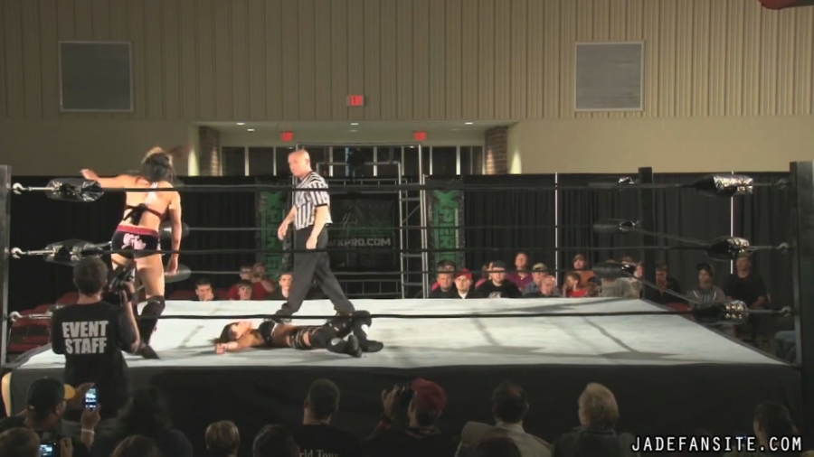 MiavsIvelisse08172013_Still1072.jpg