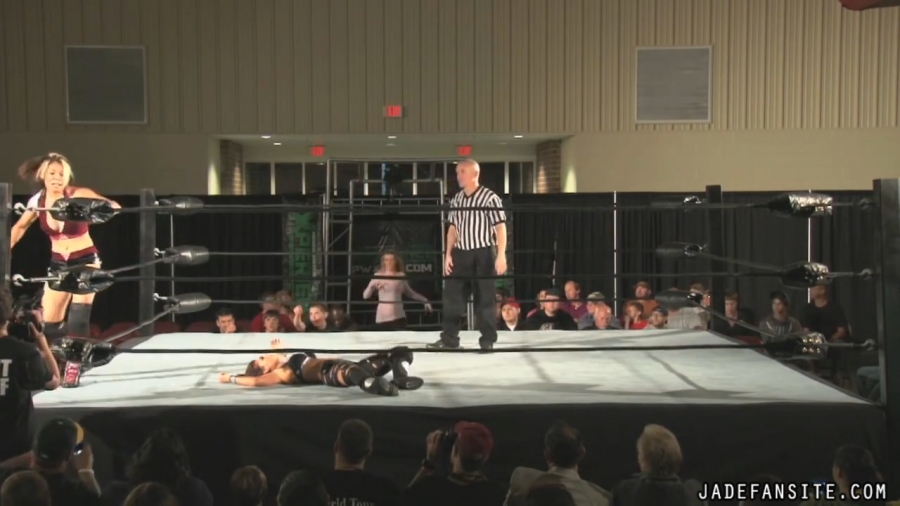 MiavsIvelisse08172013_Still1078.jpg