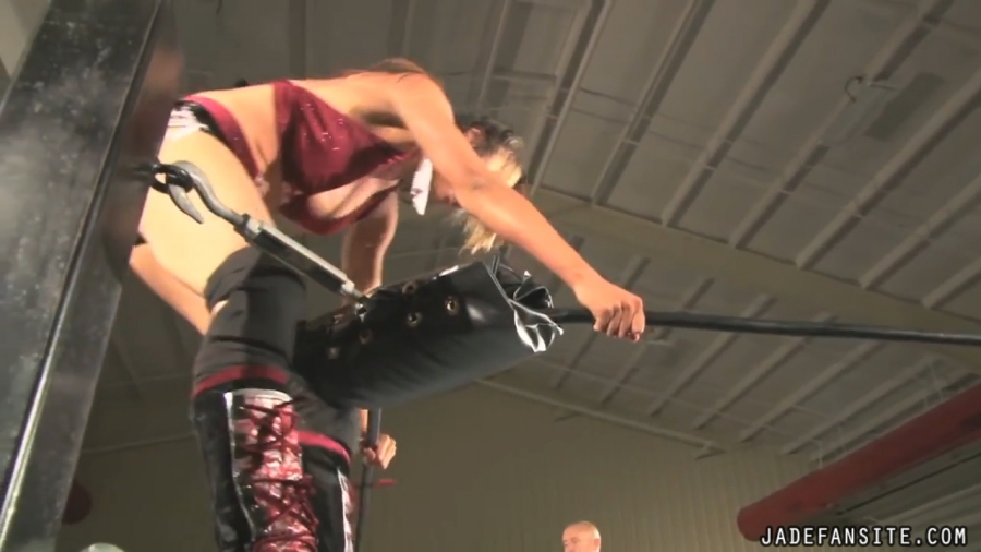 MiavsIvelisse08172013_Still1084.jpg