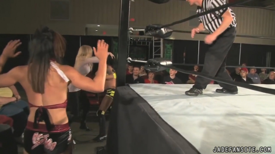 MiavsIvelisse08172013_Still1117.jpg