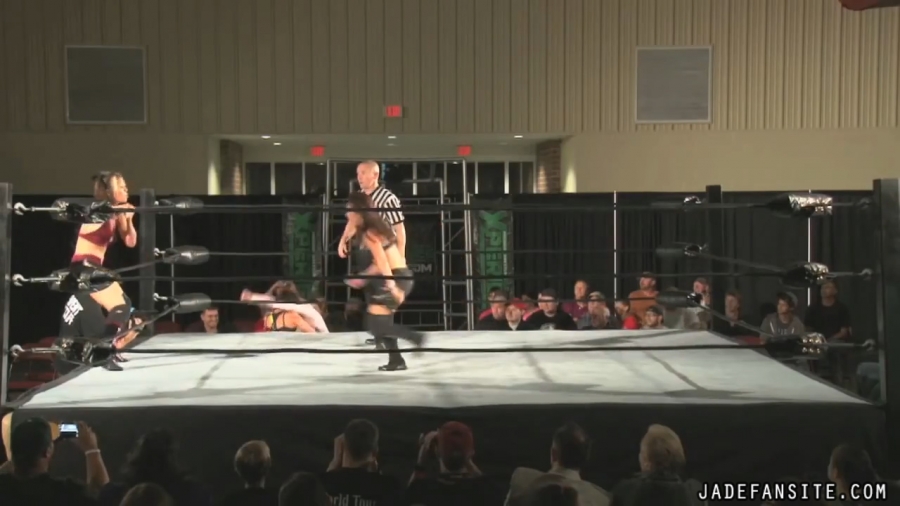MiavsIvelisse08172013_Still1120.jpg