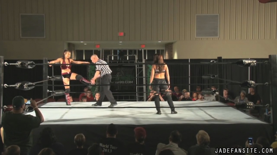 MiavsIvelisse08172013_Still117.jpg