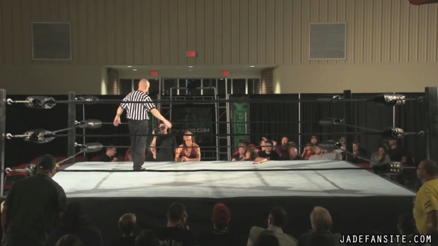 MiavsIvelisse08172013_Still1190.jpg