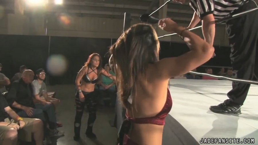 MiavsIvelisse08172013_Still1213.jpg