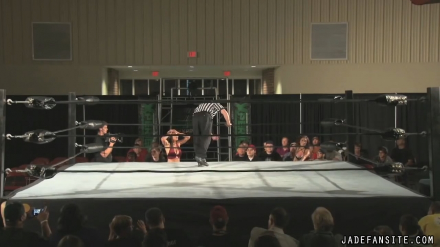MiavsIvelisse08172013_Still1214.jpg