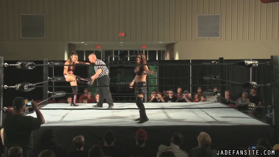 MiavsIvelisse08172013_Still124.jpg
