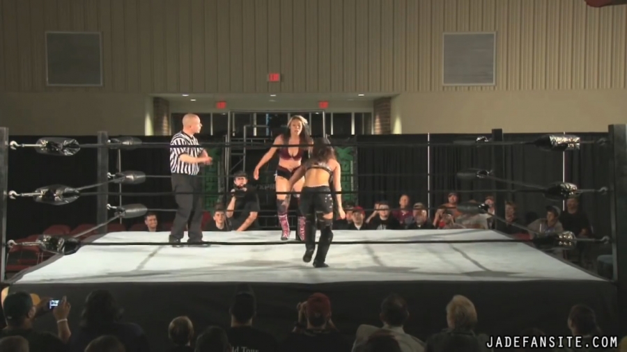 MiavsIvelisse08172013_Still1248.jpg