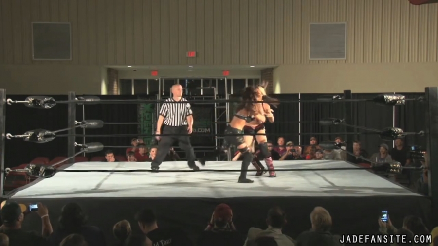 MiavsIvelisse08172013_Still153.jpg
