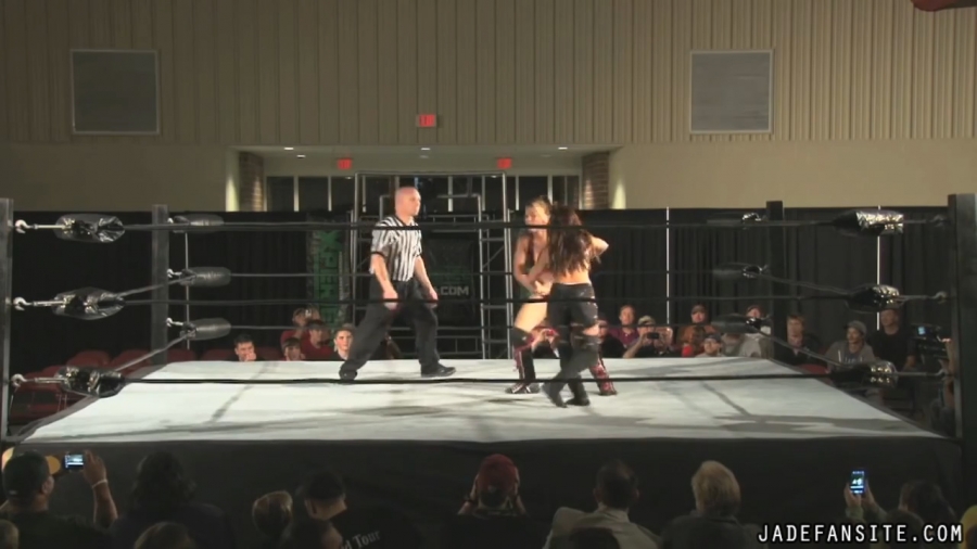 MiavsIvelisse08172013_Still154.jpg