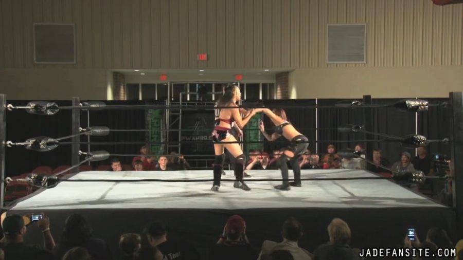 MiavsIvelisse08172013_Still156.jpg