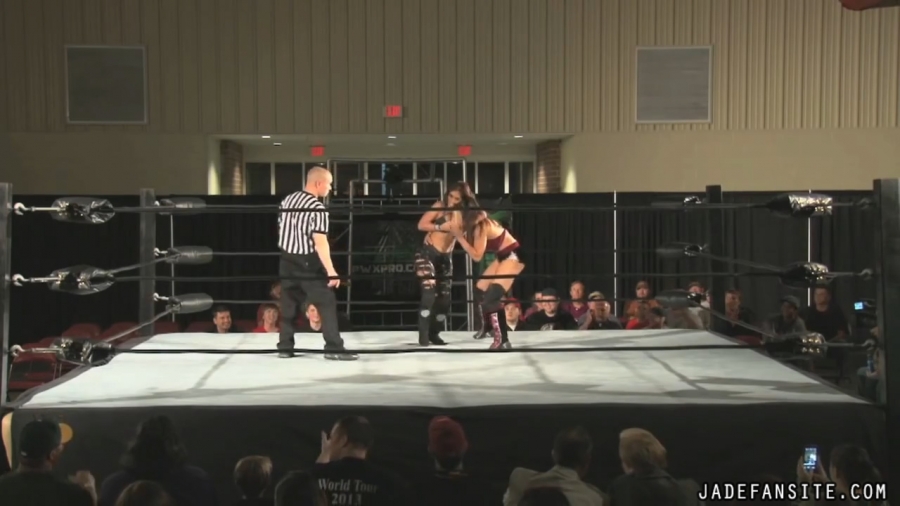 MiavsIvelisse08172013_Still204.jpg