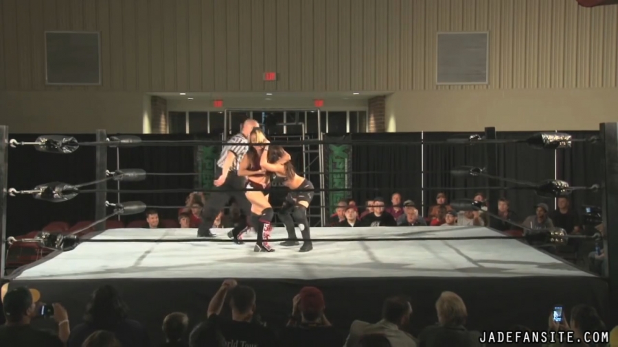 MiavsIvelisse08172013_Still213.jpg
