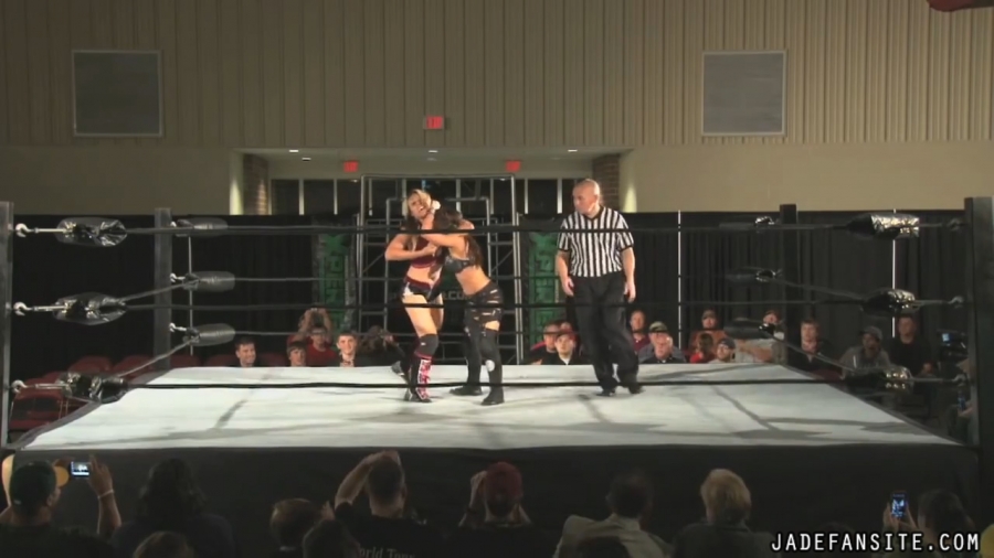 MiavsIvelisse08172013_Still216.jpg