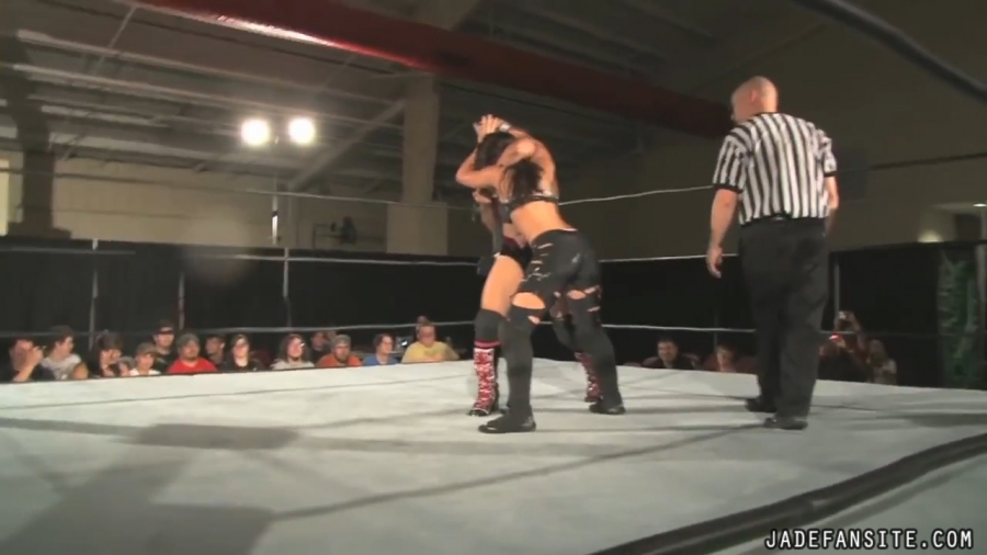 MiavsIvelisse08172013_Still222.jpg