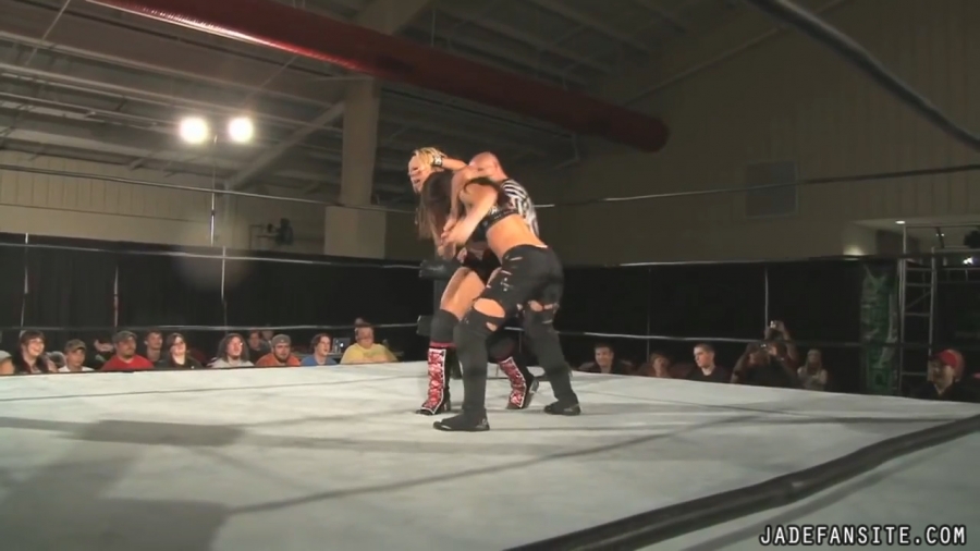 MiavsIvelisse08172013_Still226.jpg